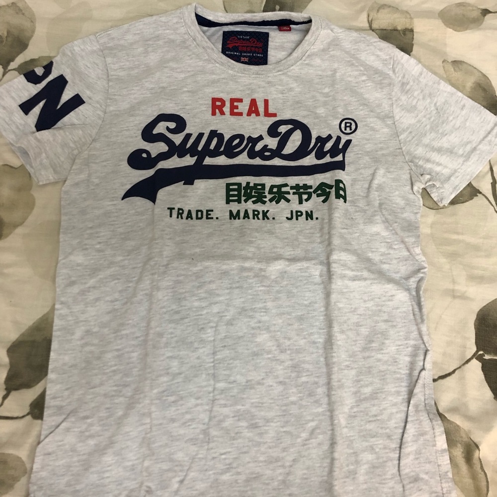 Superdry T-shirt